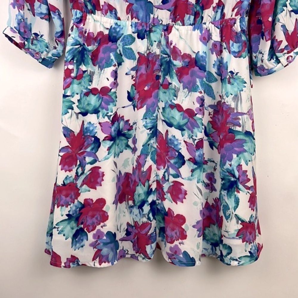 FOREVER 21 Vintage style Floral Shirt Dress Size flattering and skimming… - Picture 6 of 9